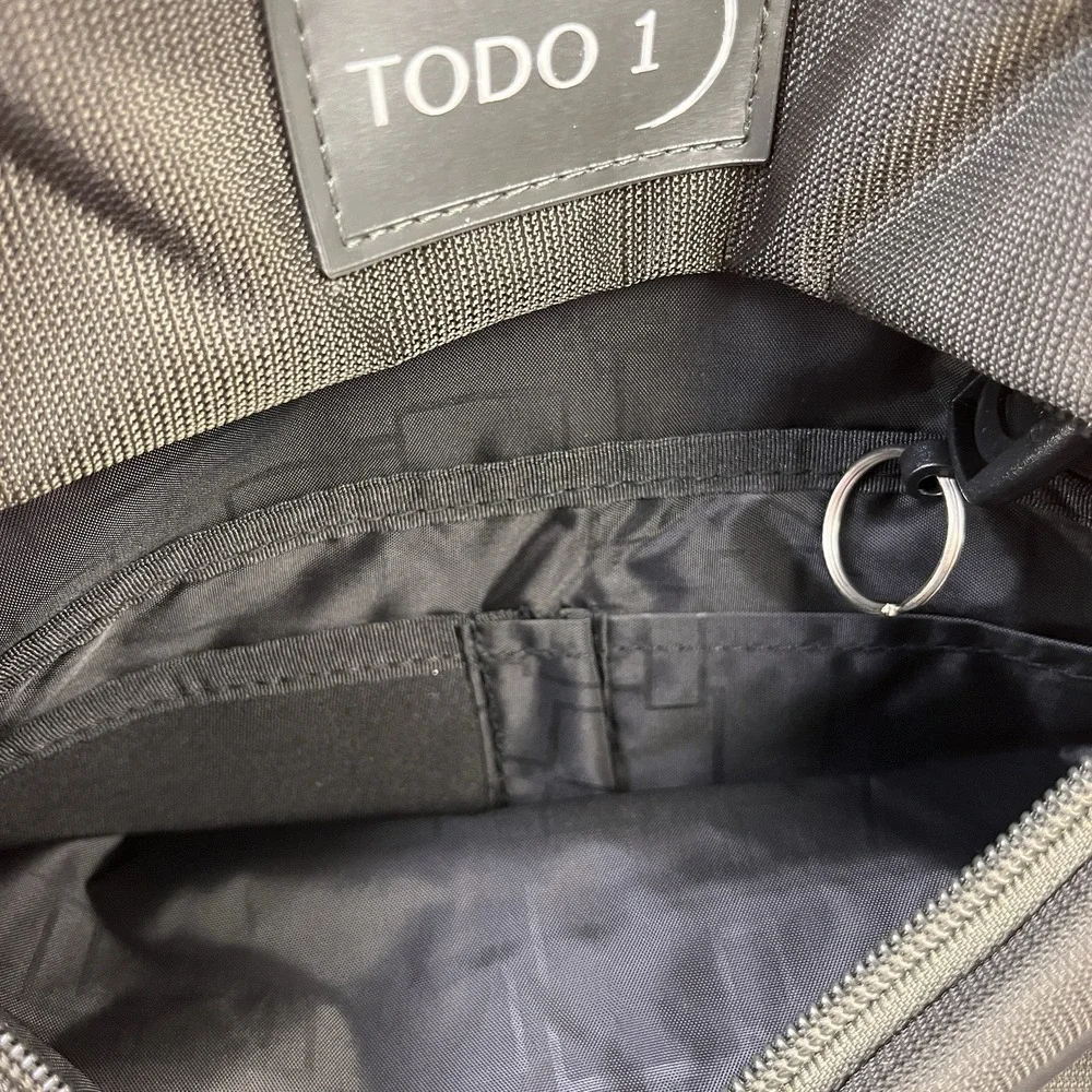 Totto Morral Backpack Tablet Pocket Laptop Pocket Suitcase Strap Olive Green NEW